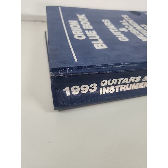 Orion Blue Book For Guitars And Other Musical Instruments Vintage Price Guide - Picture 6 of 7